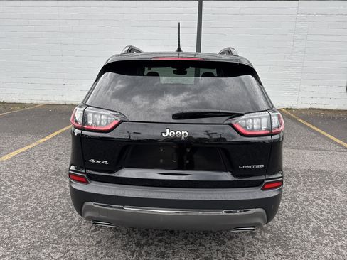 Used 2022 Jeep Cherokee Limited image 6