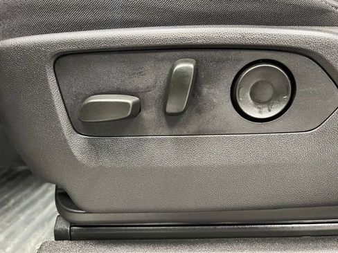 Used 2024 GMC Sierra 1500 Pro w/ Graphite Edition image 21