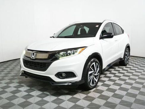 Used 2020 Honda HR-V Sport image 2
