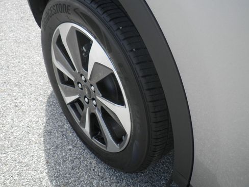 Certified 2023 Ford Escape Platinum w/ Premium Technology Package image 10