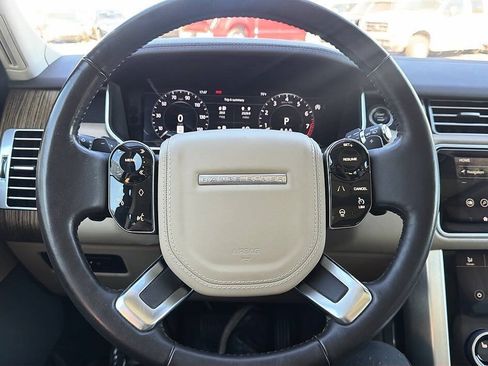 Used 2019 Land Rover Range Rover HSE AWD/4WD image 6