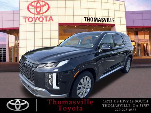 Used 2025 Hyundai Palisade SEL FWD image 1