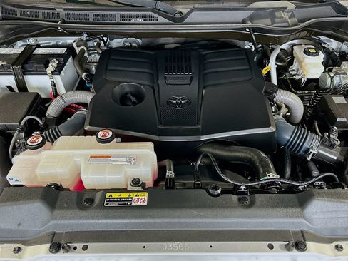 Used 2023 Toyota Tundra SR5 AWD/4WD image 26