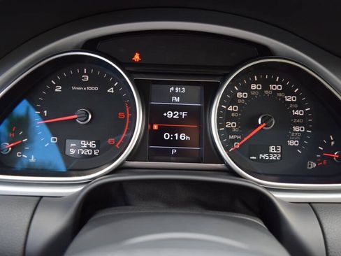 Used 2014 Audi Q7 TDI Premium Plus w/ Premium Plus Package AWD/4WD image 64