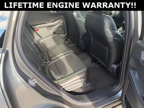 Used 2025 Ford Escape ST-Line w/ Tech Pack #1 image 9