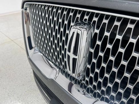Used 2021 Lincoln Navigator L Reserve RWD image 28