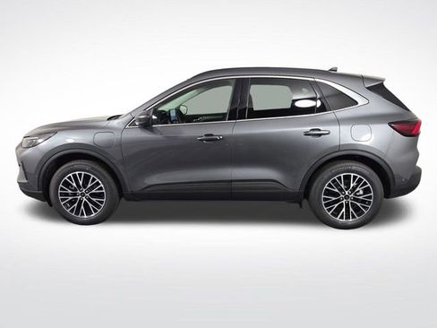 Used 2024 Ford Escape SE w/ PHEV Premium Package image 4