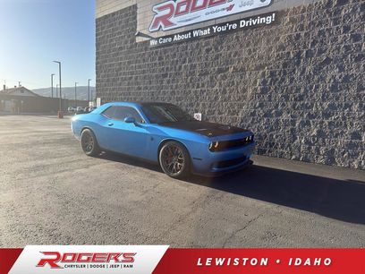 Used 2016 Dodge Challenger SRT Hellcat