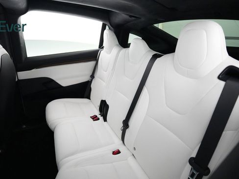 Used 2023 Tesla Model X AWD/4WD image 24