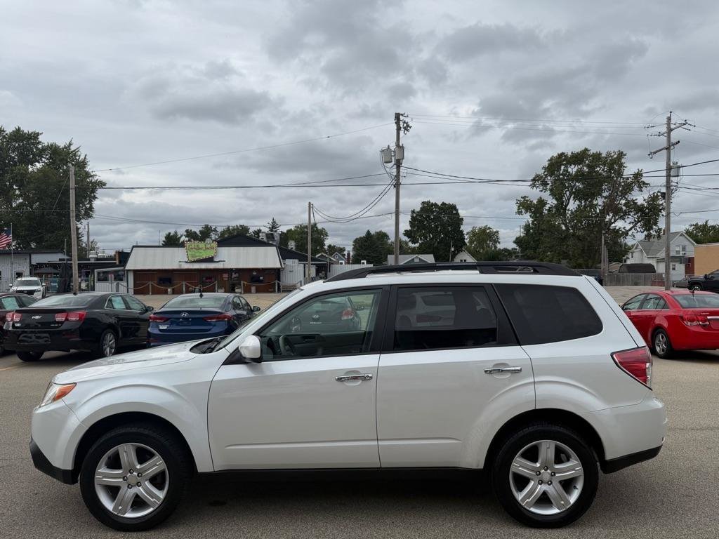 Used 2010 Subaru Forester 2.5X Premium AWD/4WD image 2