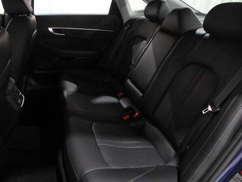 Used 2022 Hyundai Sonata Limited FWD image 18