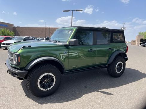Used 2022 Ford Bronco Black Diamond w/ Sasquatch Package AWD/4WD image 1