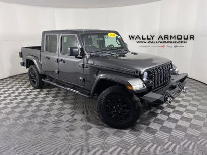 Used 2022 Jeep Gladiator Sport