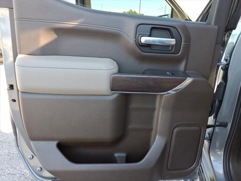 Used 2021 GMC Sierra 1500 SLT image 23