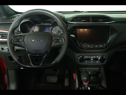 Used 2023 Chevrolet TrailBlazer RS w/ Sun and Liftgate Package AWD/4WD image 18