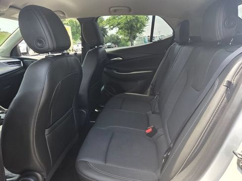 Used 2024 Buick Encore GX Preferred FWD image 11