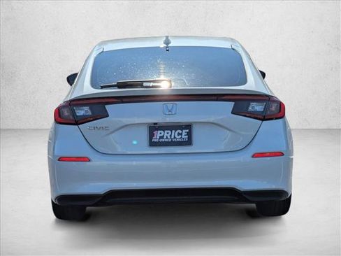 Used 2024 Honda Civic EX-L image 6