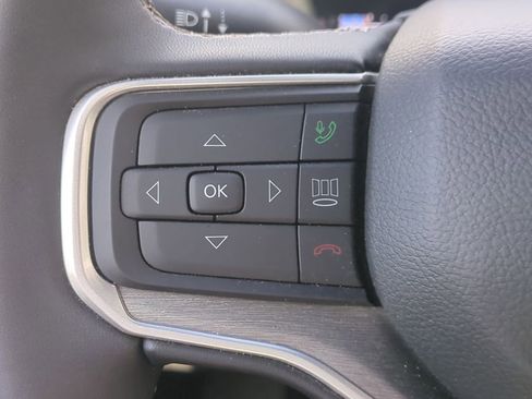 Used 2025 Jeep Wagoneer Series II AWD/4WD image 27