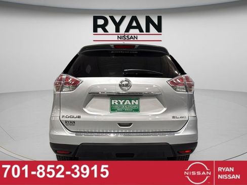 Certified 2016 Nissan Rogue SL w/ SL Premium Package image 16