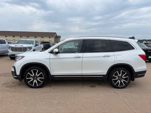 Used 2020 Honda Pilot Touring image 6