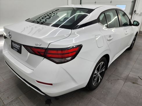 Used 2023 Nissan Sentra SV image 5
