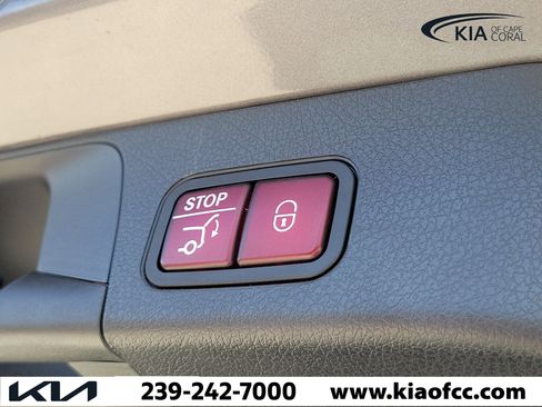 Used 2022 Mercedes-Benz GLB 35 AMG 4MATIC image 11