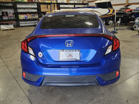 Used 2016 Honda Civic LX-P image 7