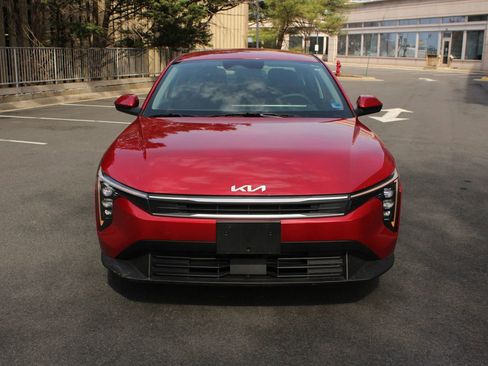 Used 2025 Kia K4 FWD image 3