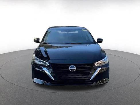 Used 2025 Nissan Sentra SV image 5