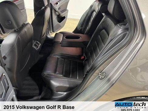 Used 2015 Volkswagen Golf R 4-Door image 31