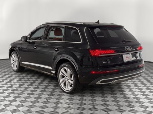 Used 2022 Audi Q7 3.0T Premium Plus w/ Premium Plus Package AWD/4WD image 3