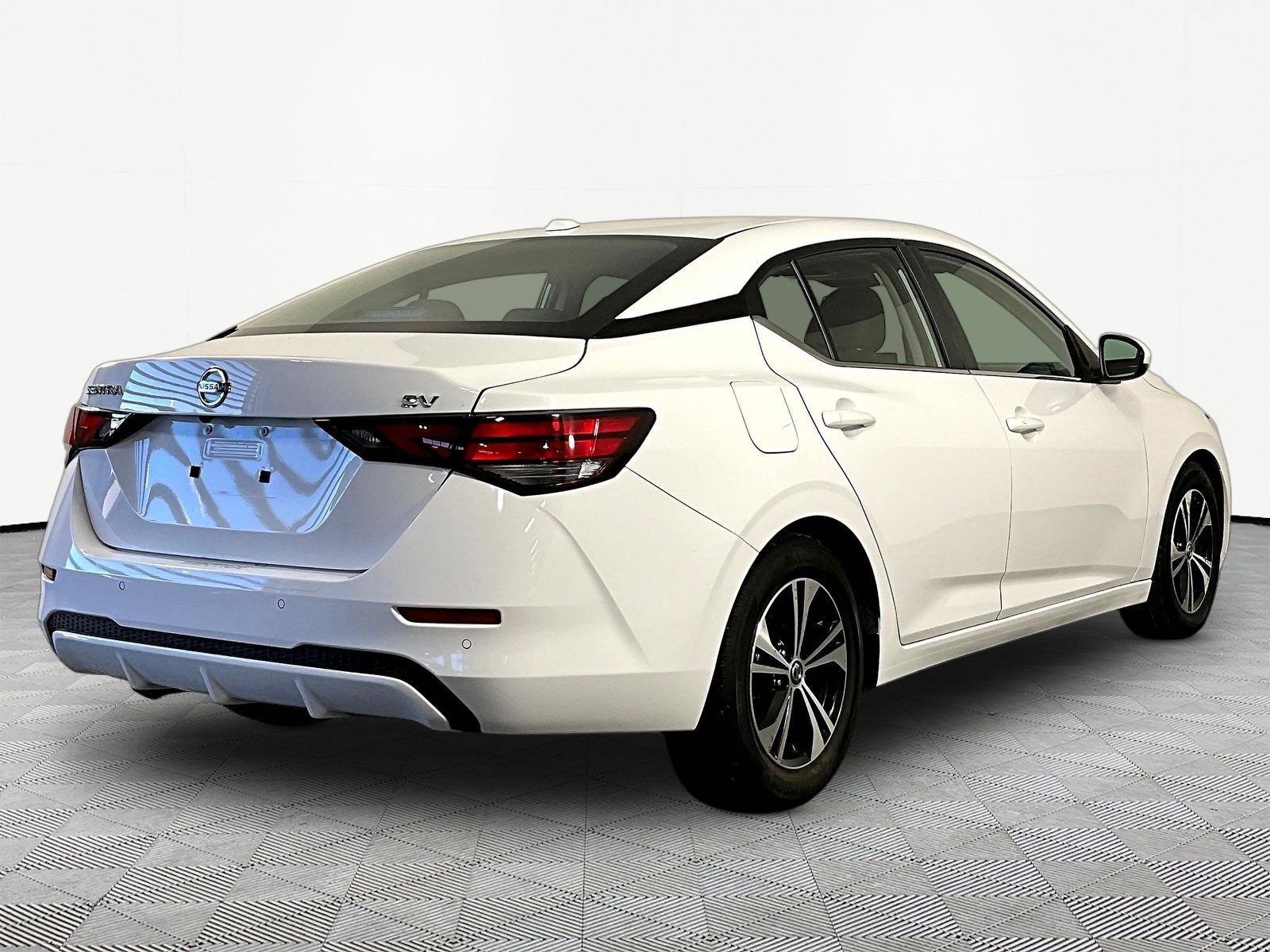 Used 2023 Nissan Sentra SV w/ All-Weather Package FWD image 6