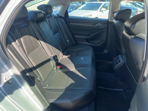 Used 2019 Honda Accord EX-L image 16