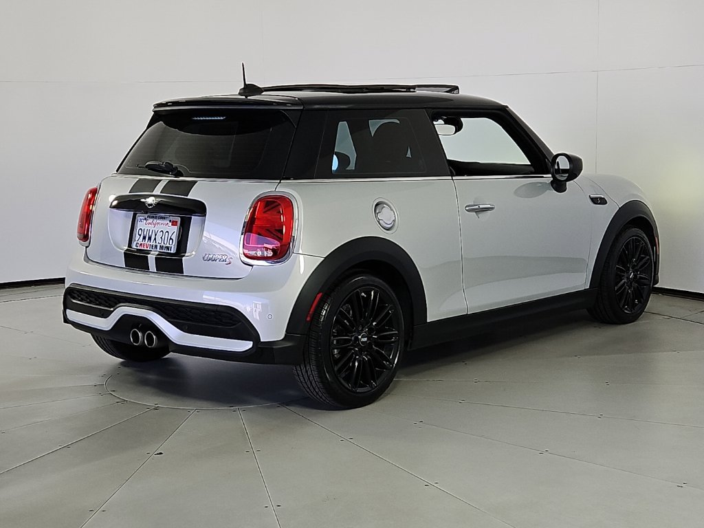 Used 2022 MINI Cooper S FWD image 7