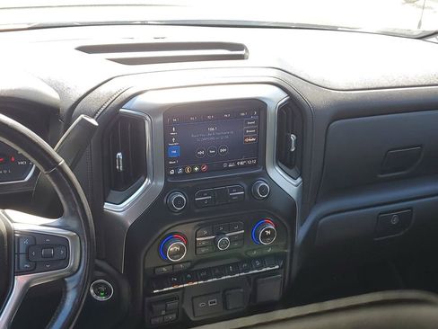 Used 2020 Chevrolet Silverado 1500 LT Trail Boss AWD/4WD image 32