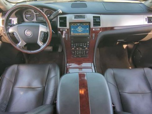 Used 2008 Cadillac Escalade AWD image 20