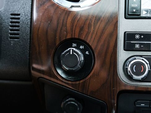 Used 2012 Ford F350 Lariat w/ Lariat Ultimate Pkg image 50