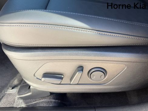 New 2026 Kia Sorento S image 18