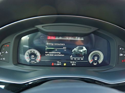 New 2025 Audi Q8 Premium Plus image 18