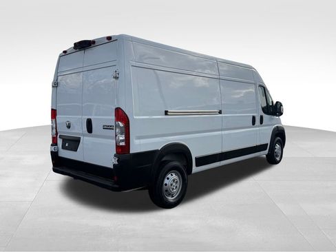 Used 2023 RAM ProMaster 2500 image 9