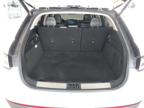 Used 2021 Lincoln Nautilus Reserve w/ Cargo Utility Package image 27