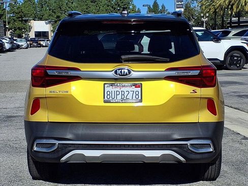 Used 2021 Kia Seltos S image 4