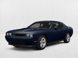 Used 2014 Dodge Challenger SXT video 1