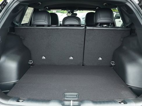 New 2026 Jeep Compass Latitude AWD/4WD image 10
