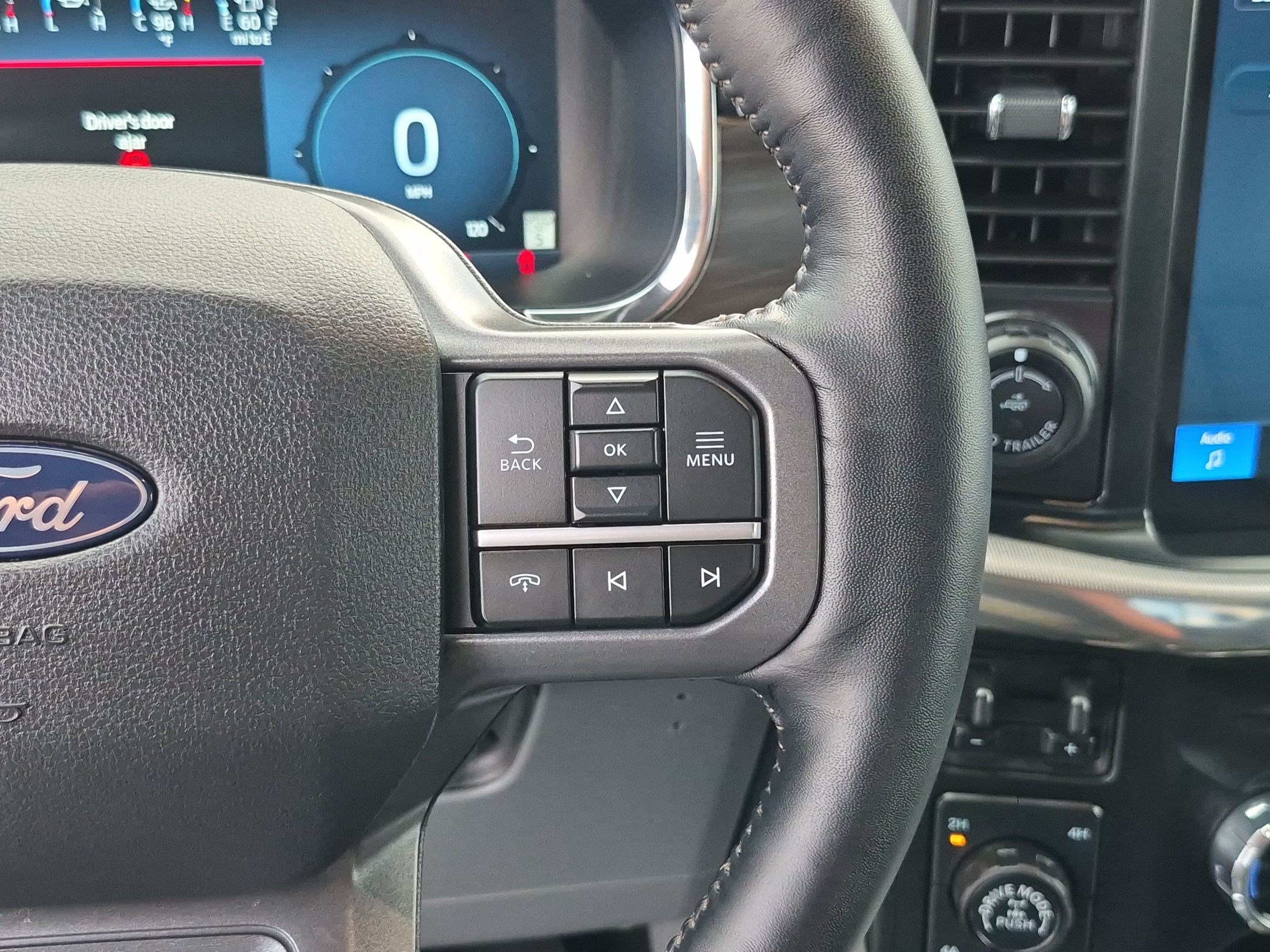 Used 2024 Ford F150 Lariat w/ Tow/Haul Package AWD/4WD image 21