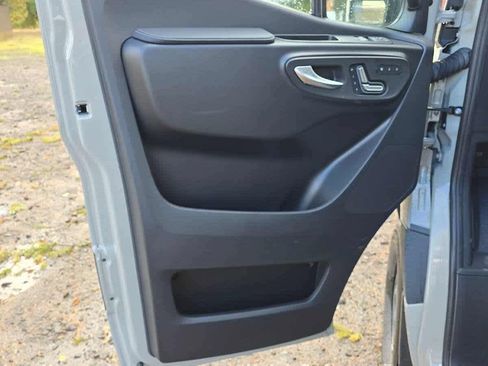 New 2026 Mercedes-Benz Sprinter 2500 image 21
