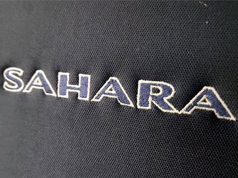 Used 2018 Jeep Wrangler Sahara w/ Connectivity Group image 24