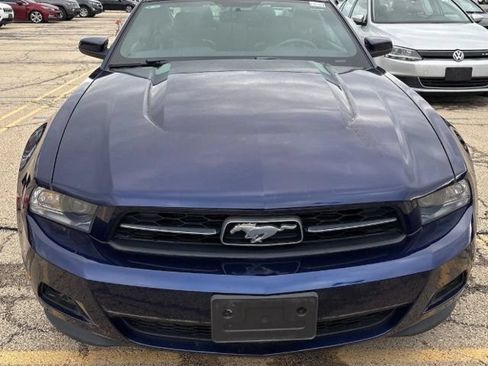 Used 2012 Ford Mustang Premium RWD image 2