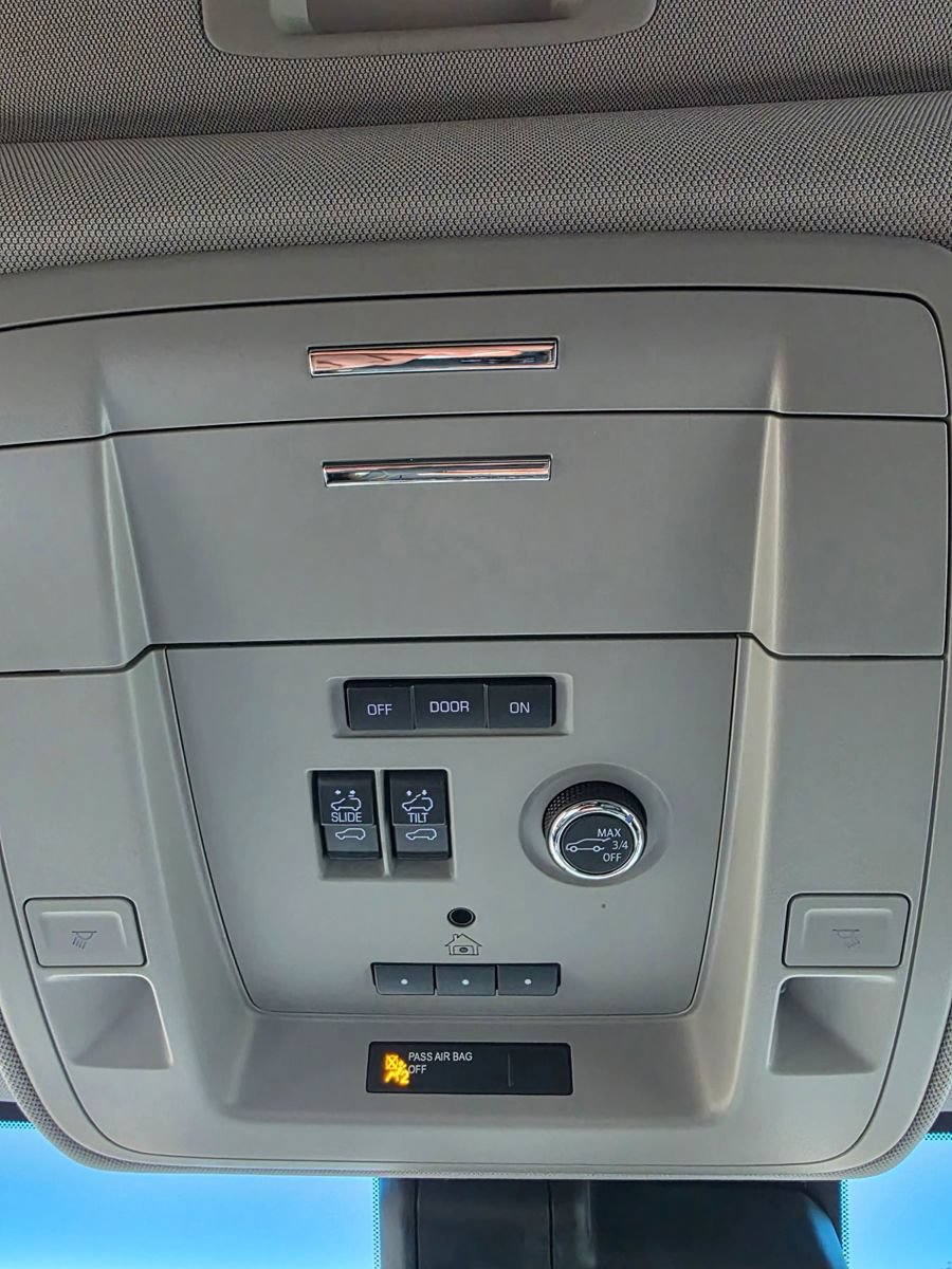 Used 2019 GMC Yukon XL Denali AWD/4WD image 19
