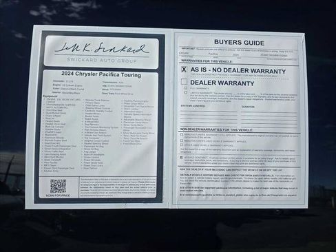Used 2024 Chrysler Pacifica Touring-L FWD image 19